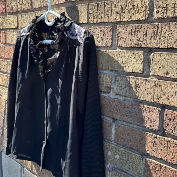 Vintage Black Ruffle Blouse with Lace Shoulder Detail - Picture 3 of 4